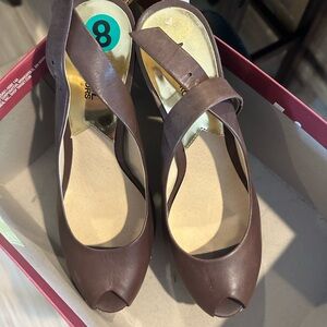 MICHAEL Michael Kors Brown Heeled Slingback Pumps